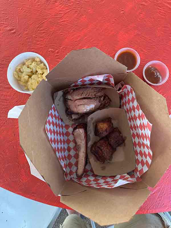 Joshua Lee's BBQ Pit sampler with ribs and mac-n-cheese at 2025 Rib Cook-Off